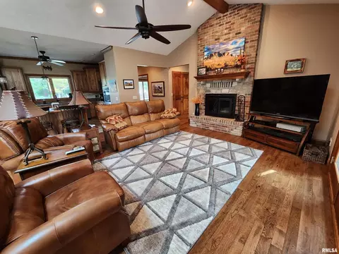 215 Ozark Rd, Simpson, IL 62985 photo 13