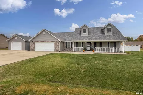 11140 Maggie Dr, Marion, IL 62959