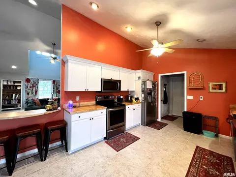 500 Insignia Dr, Herrin, IL 62948 photo 58