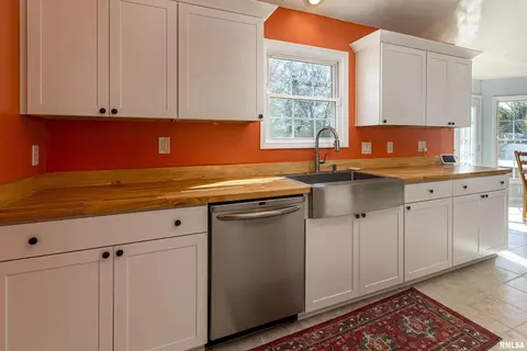 500 Insignia Dr, Herrin, IL 62948 photo 41
