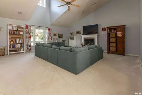 500 Insignia Dr, Herrin, IL 62948 photo 7
