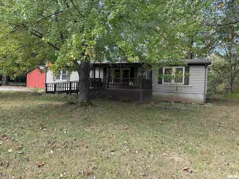 2895 Wolf Creek Rd, Carbondale, IL 62902