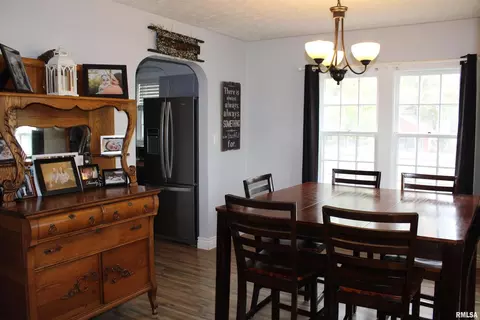 408 Thomas Ave, Iuka, IL 62849 photo 17