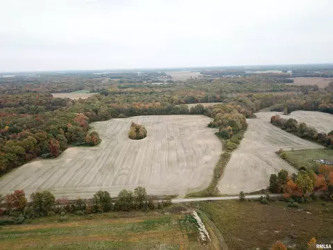 000 490 E Rd, Xenia, IL 62839