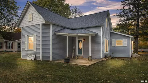 312 W Collins St, Goreville, IL 62939