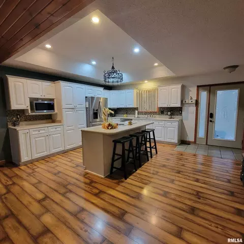 13240 E Smith Rd, Mount Vernon, IL 62864 photo 12