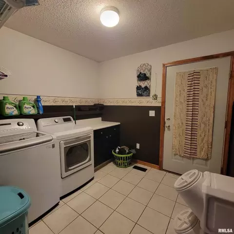 13240 E Smith Rd, Mount Vernon, IL 62864 photo 24