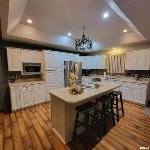 13240 E Smith Rd, Mount Vernon, IL 62864 photo 13