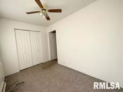 701 S 14th St, Herrin, IL 62948 photo 6
