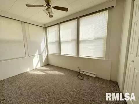 701 S 14th St, Herrin, IL 62948 photo 5