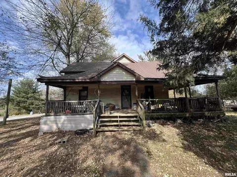 180 Chestnut St, Alto Pass, IL 62905