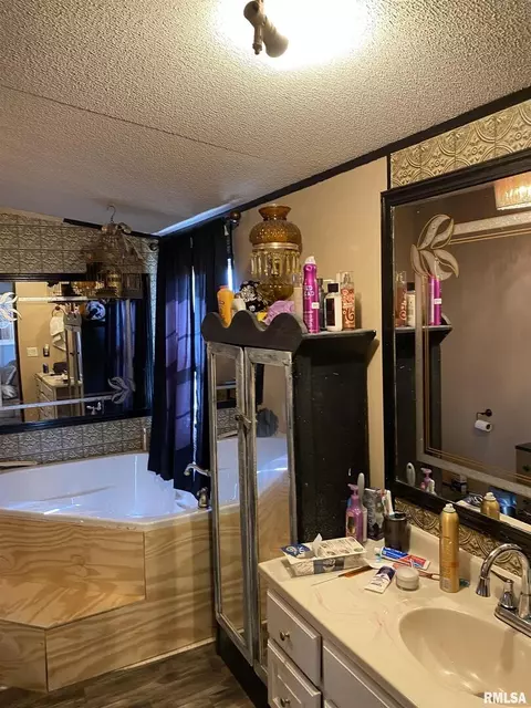 10633 E Webb Rd, Mount Vernon, IL 62864 photo 20