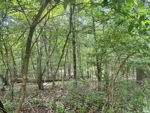 000 Knob Creek Rd, Carbondale, IL 62903