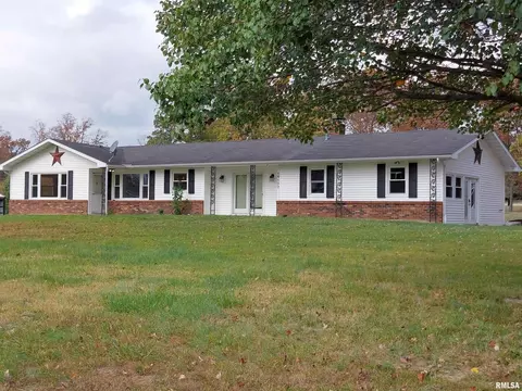 19100 E Silence Rd, Bluford, IL 62814