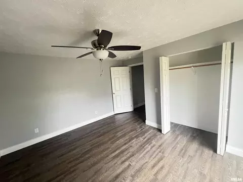 520 S 19th St, Herrin, IL 62948 photo 33