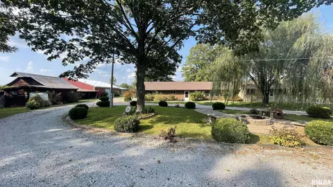 885 Casper Church Rd, Cobden, IL 62920
