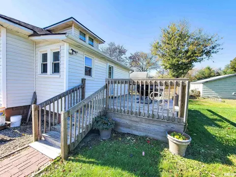 8433 Old Highway 50, Flora, IL 62839 photo 3