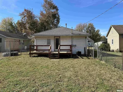 804 S 12th St, Herrin, IL 62948 photo 7