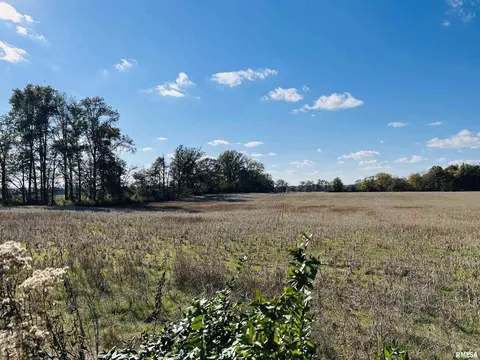 0000 N 820 E Rd, Mcleansboro, IL 62859