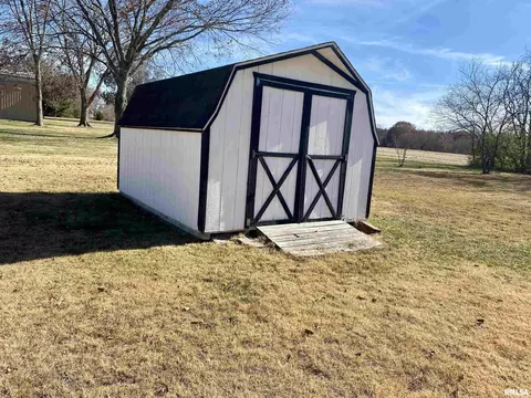 136 Greenview Rd, Centralia, IL 62801 photo 18