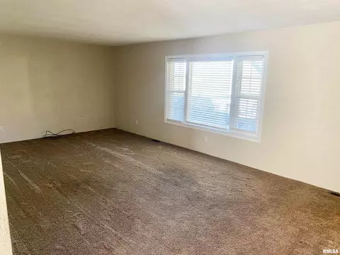 136 Greenview Rd, Centralia, IL 62801 photo 9