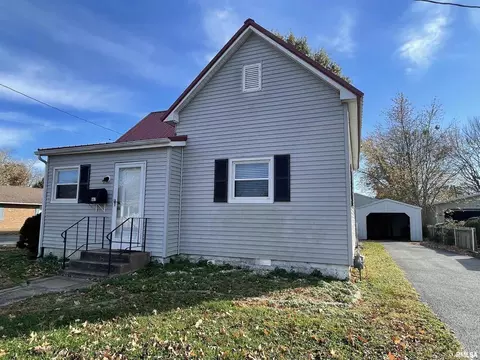 607 E Carter St, Marion, IL 62959