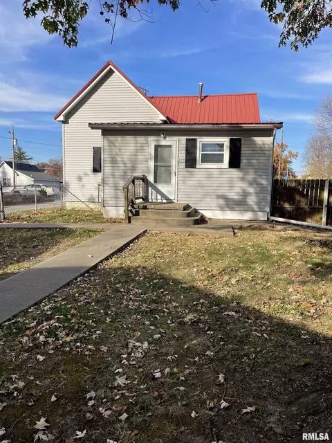 607 E Carter St, Marion, IL 62959 photo 15