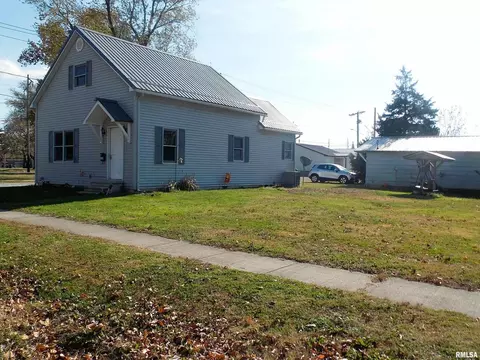 110 W Hardin St, Centralia, IL 62801 photo 5