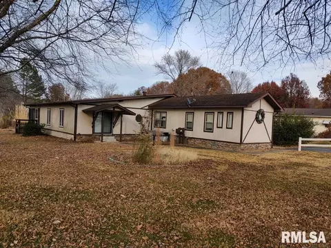 202 Harnerville Loop, Vienna, IL 62995