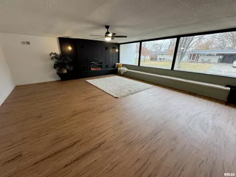 435 Leafland Ave, Centralia, IL 62801 photo 14