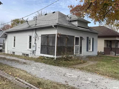 1404 N Glendale St, Marion, IL 62959