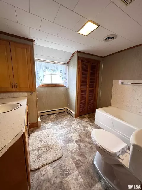 809 N Granite St, Marion, IL 62959 photo 7
