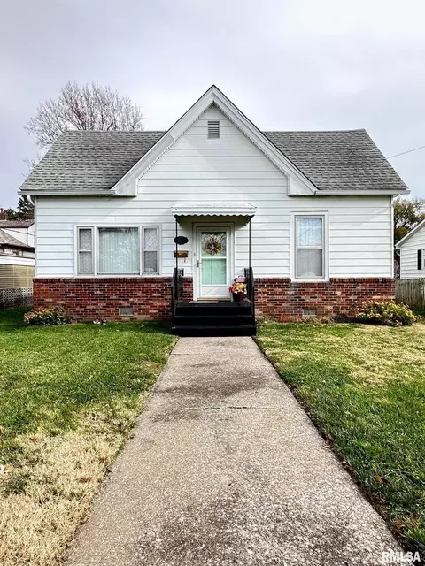 809 N Granite St, Marion, IL 62959