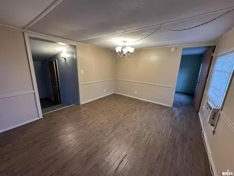 1308 E 3rd St, Centralia, IL 62801 photo 3