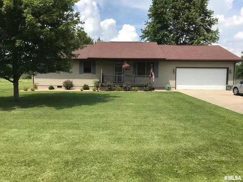 1600 E Pickett Ln, Marion, IL 62959