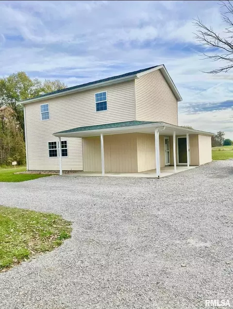 17037 N Ewing Rd, Ewing, IL 62836