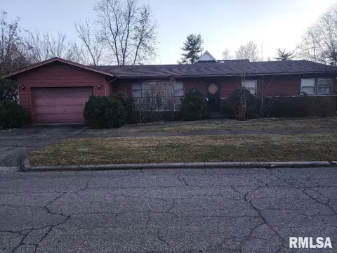 200 E Van Buren St, Herrin, IL 62948