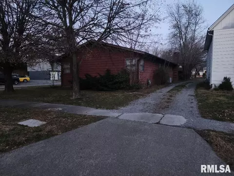 200 E Van Buren St, Herrin, IL 62948 photo 14
