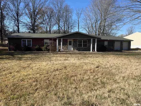 929 Caprice Rd, West Frankfort, IL 62896