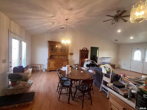 16888 Heatherbrook Ln, Marion, IL 62959 photo 5