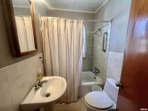2044 Greenview Ave, Metropolis, IL 62960 photo 25