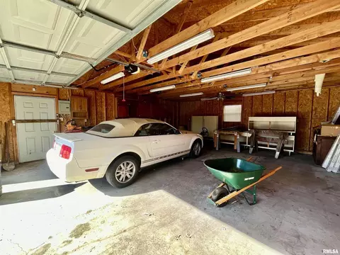 2044 Greenview Ave, Metropolis, IL 62960 photo 29