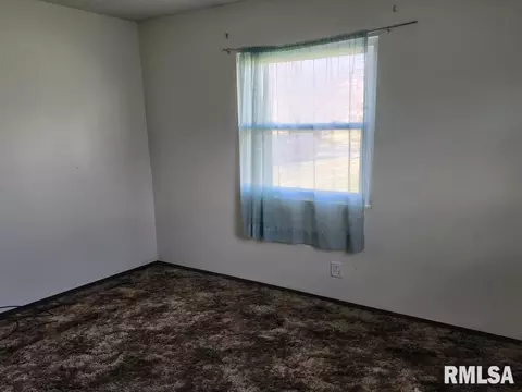 703 Brickyard Rd, Mount Vernon, IL 62864 photo 11