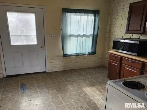 703 Brickyard Rd, Mount Vernon, IL 62864 photo 21