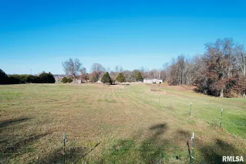 5339 E Dix Irvington Rd, Walnut Hill, IL 62893 photo 5