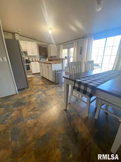 5339 E Dix Irvington Rd, Walnut Hill, IL 62893 photo 16