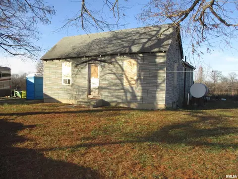 18315 Haithcoat Ln, Benton, IL 62812