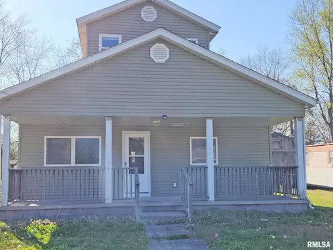 104 N Mannering St, Royalton, IL 62983