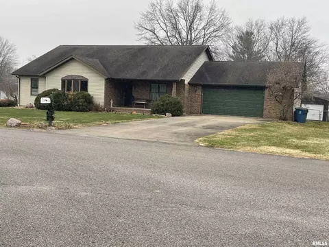 1007 Applewood Ln, Anna, IL 62906