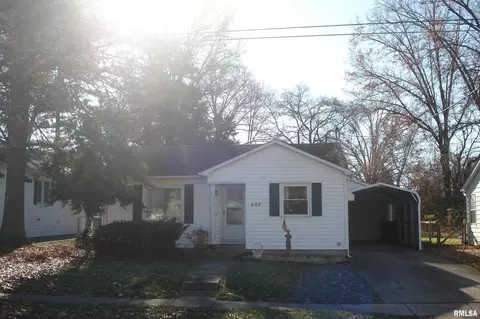 408 W Church St, Benton, IL 62812